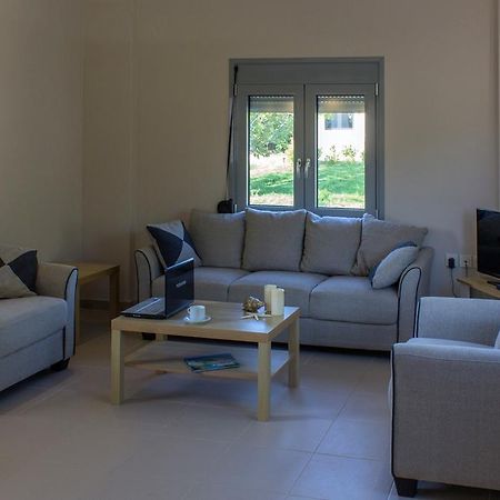 Villa Perivoli House B Skála Eresoú Esterno foto