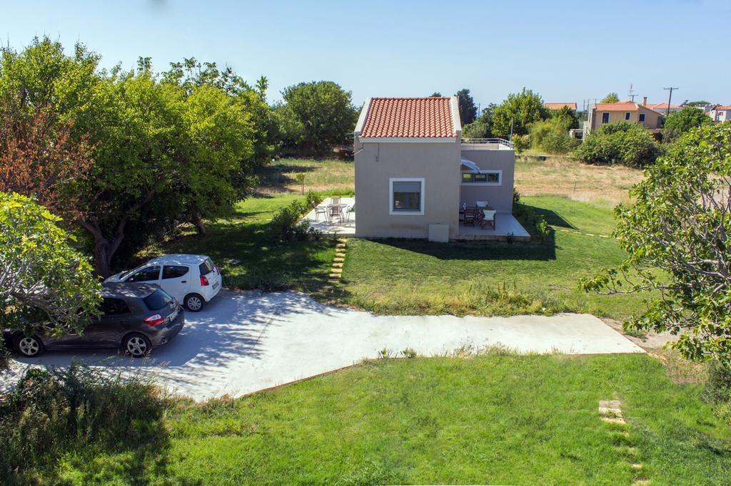 Villa Perivoli House B Skála Eresoú Esterno foto