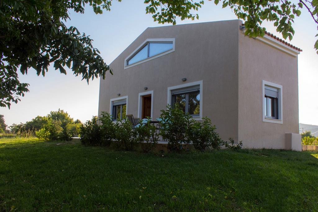 Villa Perivoli House B Skála Eresoú Esterno foto