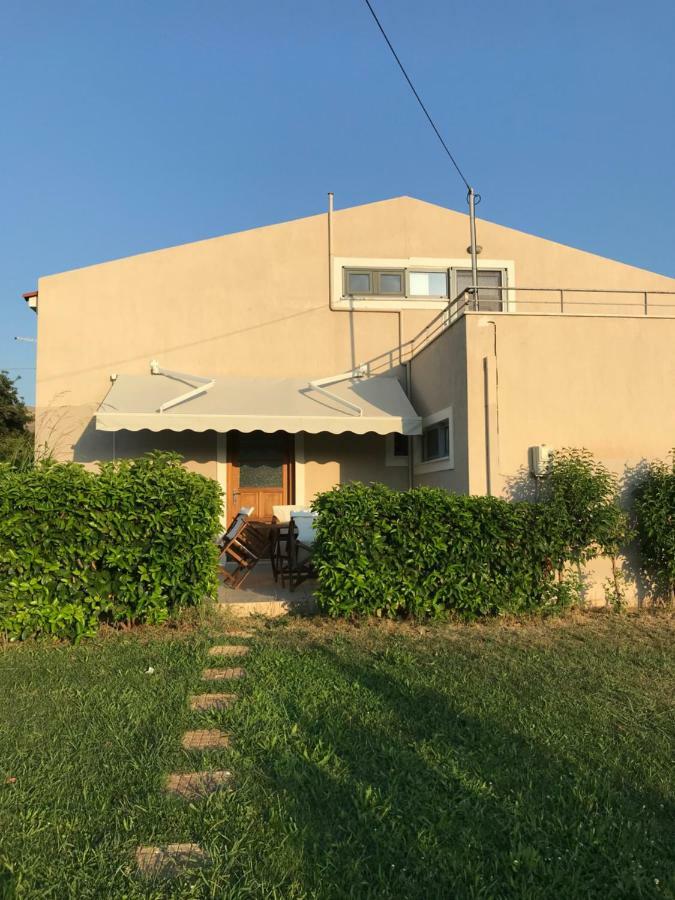 Villa Perivoli House B Skála Eresoú Esterno foto